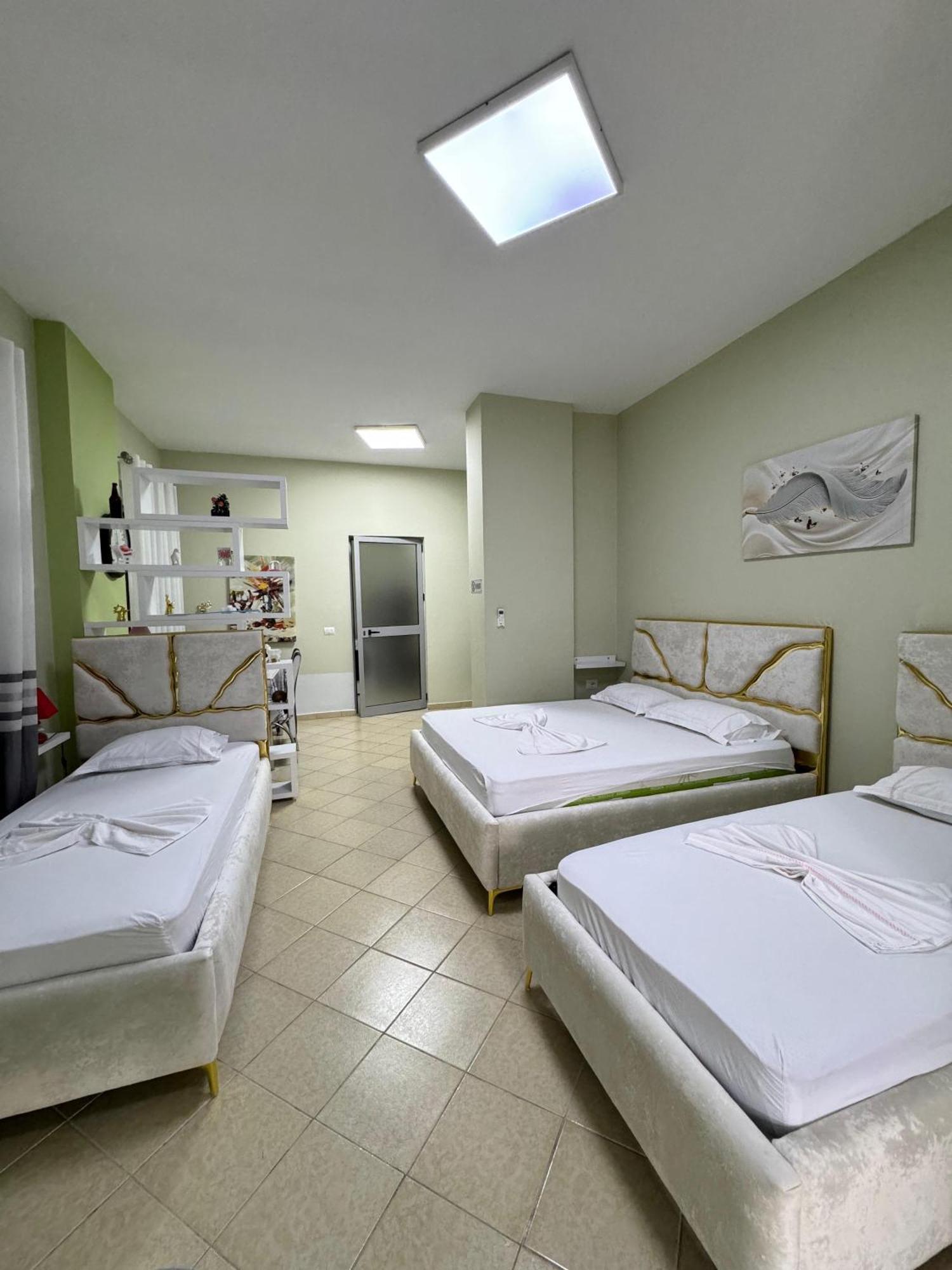 Solei Apartments Sarandë Exteriör bild