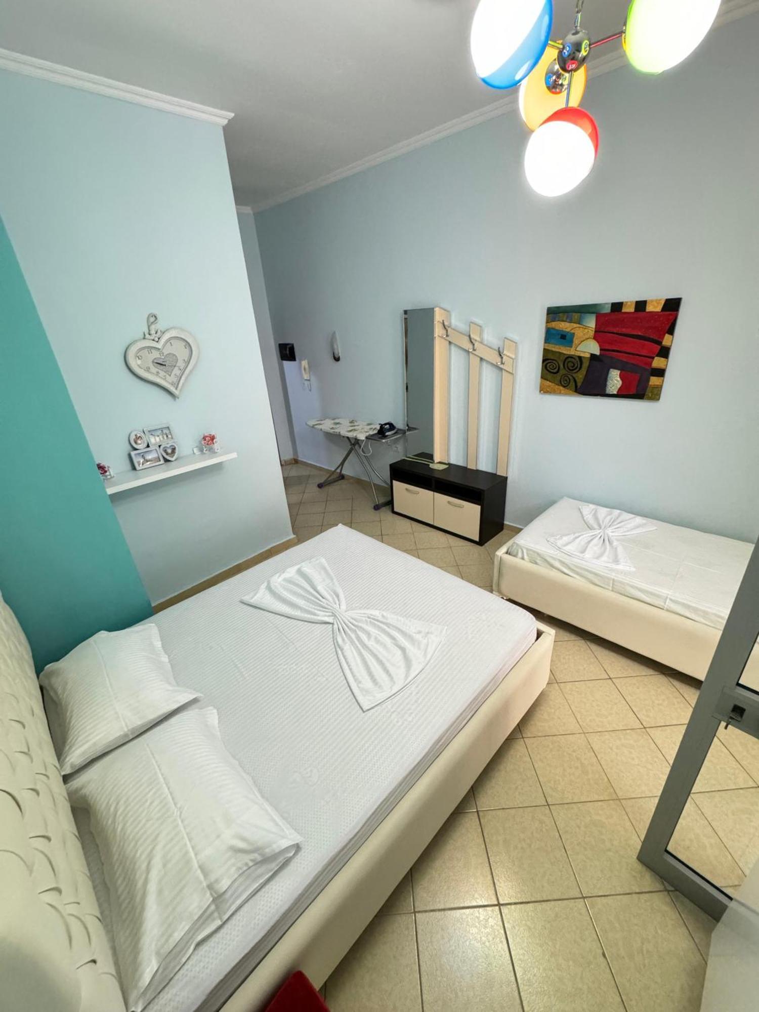 Solei Apartments Sarandë Exteriör bild